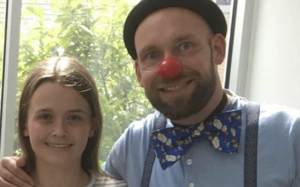 Lykke og hospitalsklovnen Boing i psykiatrien